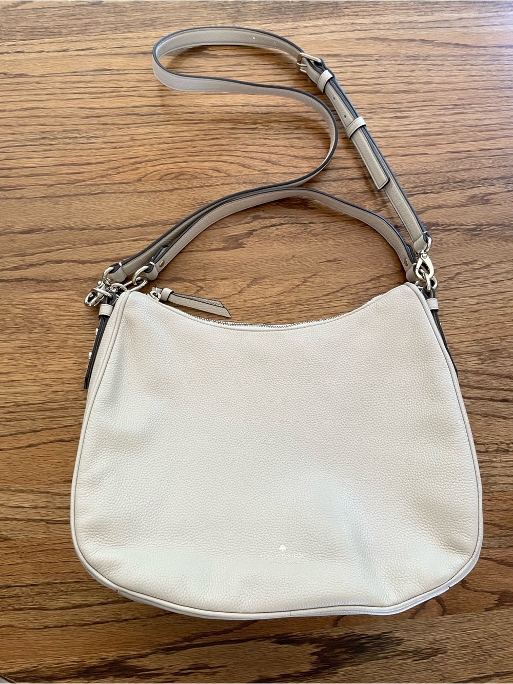 kate spade Mulberry Street Vivian Pebbled Leather Hobo Crossbody Designer Bag